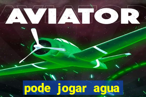 pode jogar agua fervente na pia