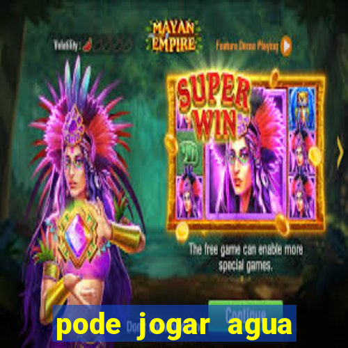 pode jogar agua quente na privada