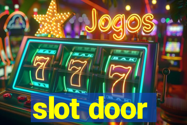 slot door